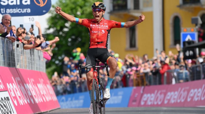 Ciclismo – Giro d’Italia – Santiago Buitrago vince la diciassettesima tappa del Giro D’italia, Richard Carapaz ancora in maglia rosa.￼